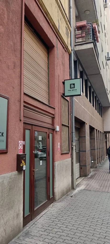 világító doboz utcai cégér